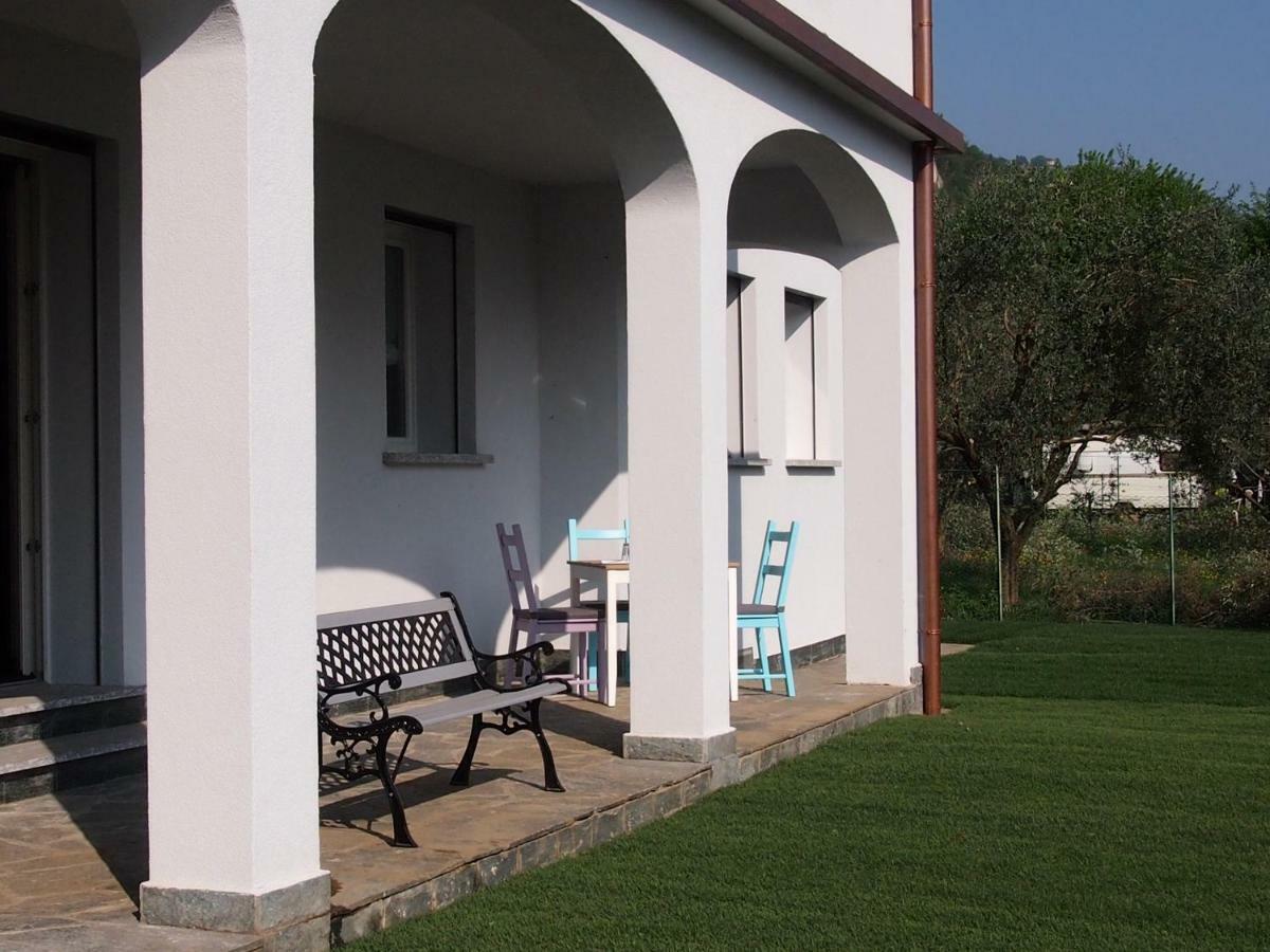 B&B Le Farfalle Onno Luaran gambar